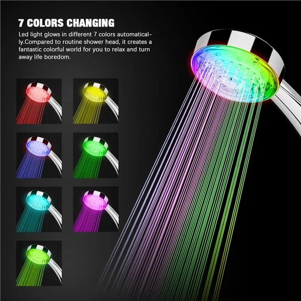 Cabezales de ducha de baño Ducha con luz LED de 7 colores Sin batería Cabezal de ducha que cambia de color brillante automático para decoración de baño automática romántica 231031