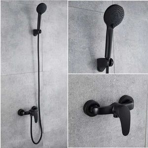 Ensemble de douche de salle de bain robinet de douche noire avec tuyau et interrupteur à poignée unique Ues à la maison Spray Hôtel de salle de bain Pur Copper Set T240422