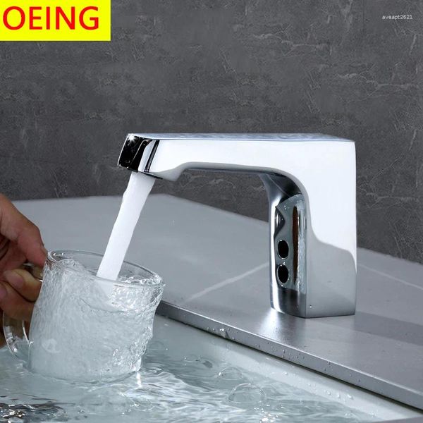 Grifos de lavabo de baño Todo Cobre Cuadrado Inteligente Automático Salida de agua de enfriamiento individual Cuenca del hogar Grifo de detección infrarroja