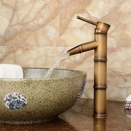 Robinets d'évier de salle de bains Robinet de lavabo de cascade en laiton antique Robinet de style rétro Grand robinet d'eau en bambou et mélangeur froid
