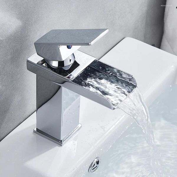 Robinets de lavabo de salle de bain Aquacubic mitigeur cascade robinets mitigeur de lavabo Bibcock finition chromée CUPC Standard