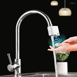 Robinets automatiques d'économiseur d'eau de robinets d'évier de salle de bains pour l'économie d'énergie intelligente de robinet