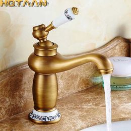 Robinets de lavabo de salle de bain Robinet de salle de bain finition bronze antique robinet d'évier en laiton mitigeur mitigeur robinet de lave chaude et froide Q240301