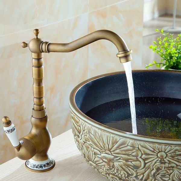 Grifos de lavabo de baño grifos de baño grifo de bronce antiguo para la cocina de agua fría y caliente batidora de agua con grúa de cerámica de mango de un solo mango grúa