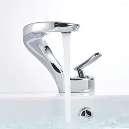Grifos de lavabo de baño Grifo de lavabo de latón Agua fría y mezclada Arte en forma de serpiente de cerámica