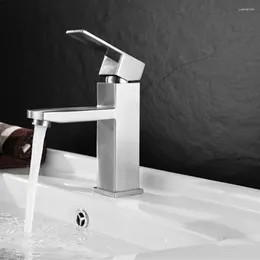 Robinets de lavabo de salle de bains Robinet en nickel brossé pour vanité moderne à poignée unique 1 trou ou 3 avec pont Pla