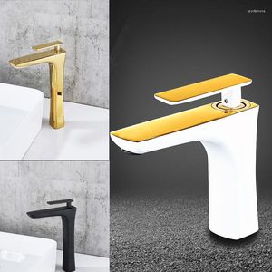 Grifos de lavabo de baño Grifo de lavabo alto de diseño Monomando y mezclador frío Grifo de agua con cubierta