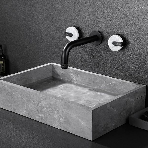 Grifos de lavabo de baño Diseño montado en la pared Grifo de latón de lujo Mezclador de agua fría Grifo de lavabo Cobre de buena calidad