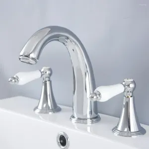 Badkamer wastafel kranen dubbele knop keramische handgreep chroom messing wijdverbreide bekkenkraan en koudwater tap bad mixer dnf980