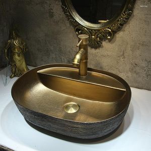 Robinets de lavabo de salle de bain El trou de robinet bassin de table en céramique doré lavage thaïlandais mains de ménage