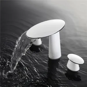 Robinets d'évier de salle de bain navire gratuit chrome couleur blanc 8 pouces répandus en cascade de toilette robinet ovale poings