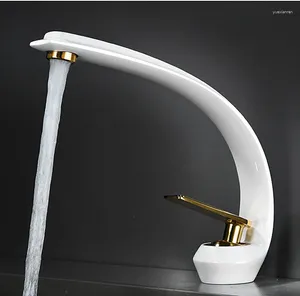 Robinets de lavabo de salle de bain Gentlefans moderne conception unique robinet cascade blanche robinet de haute qualité à poignée ronde mélangeur armoire n ° 124