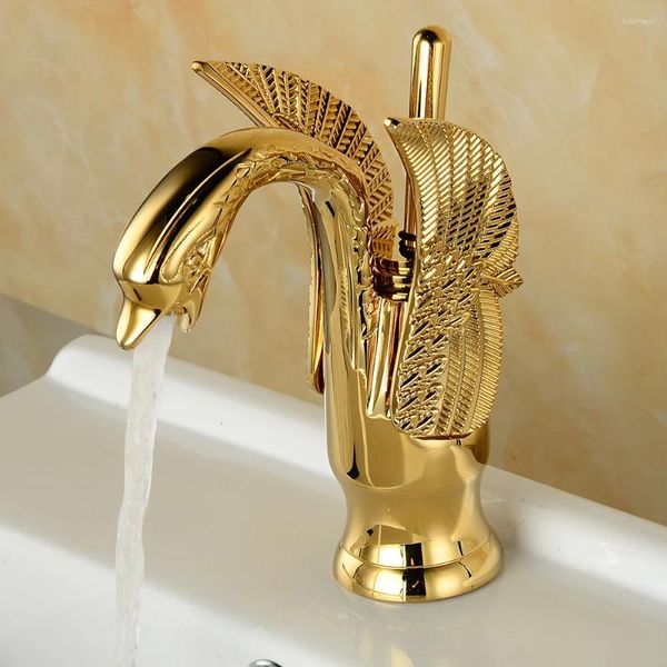 Grifos de lavabo de baño Grifo de lavabo de latón a la moda Estilo cisne y mezclador frío instalado en el conteo