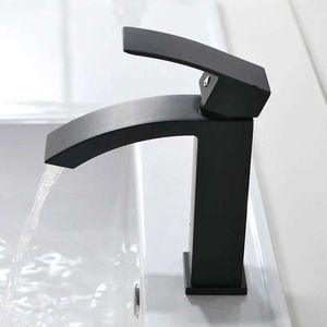 Robinets de lavabo de salle de bain Hotaan Matte Black Basin Robinet d'eau Papée de salle de bain robinet blanc massif en laiton chaud à eau chaude à poignée monocyturière