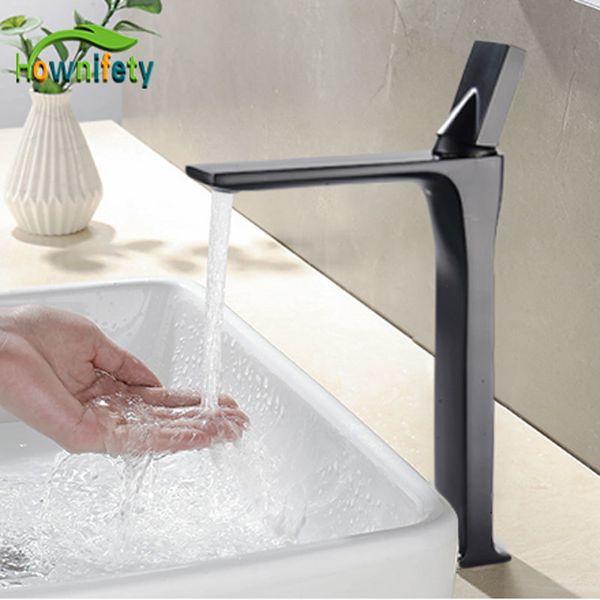 Robinets de lavabo de salle de bain Hownifety Robinet de lavabo en chrome noir Court ou haut Mitigeur d'eau froide Robinet de grue Montage sur pont Robinetterie Soft Wash 221121