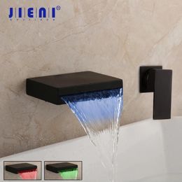 Badkamer Wastafel Kranen JIENI Mat Zwart Soild Messing Bad Kraan Waterval LED Verandering Wall Mount Water Wastafel Mengkraan