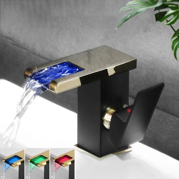 Grifos de lavabo de baño Grifo de lavabo LED Negro luminoso Cambio de tres colores con cascada de temperatura Grifo mezclador de agua fría