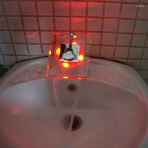 Robinets de lavabo de salle de bain LED Bascall Basin Tap Bouxeur Fauteau Light avec des lumières changeant la couleur en fonction de la température de l'eau