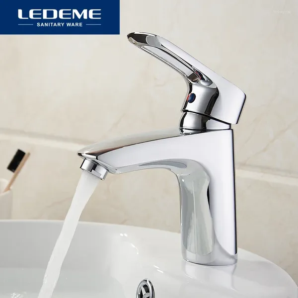 Robinets de lavabo de salle de bain Robinet de bassin Ledème mélangeur d'eau Tap Toneir Bath Brass Wash Taps Toneira L1025