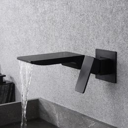 Badkamer wastafelkranen luxe kraan waterval mengkraan zwart wandmontage messing en koud leven decoratie El waterkranen