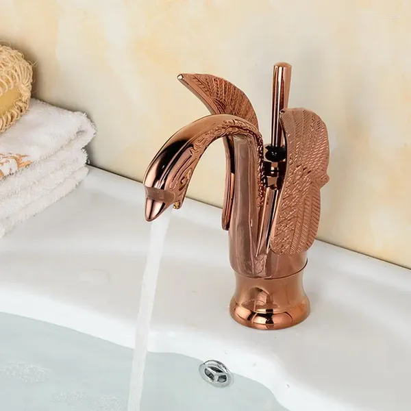 Grifos de fregadero de baño Luxury Rose Gold Color latón animal Swan Style Basin Mezclador Tapeque de grifo Mango montado un solo orificio MGF050