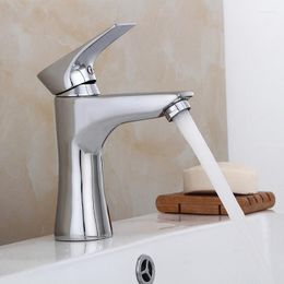 Robinets de lavabo de salle de bain Mini robinet de lavabo élégant et élégant en laiton mitigeur de robinet d'eau finition chromée