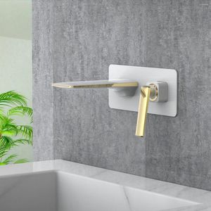 Grifos de lavabo de baño Moderno Latón de lujo Manija de palanca de oro blanco Mezclador montado en la pared Grifo de lavabo de cascada de calidad superior