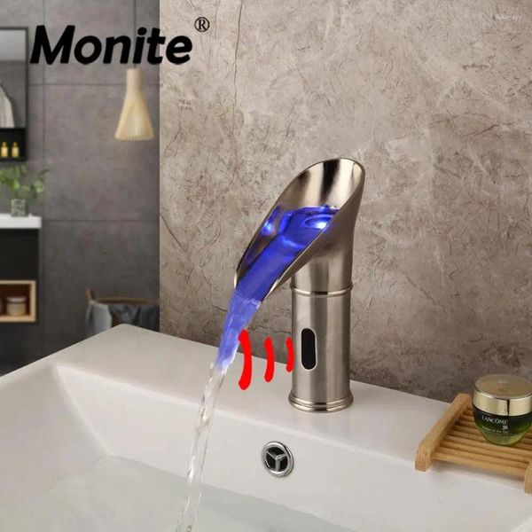 Robinets de lavabo de salle de bain monite led capteur automatique tactile tactile à main le mélangeur de bassin en laiton solide griffin robinet brossé en cascade