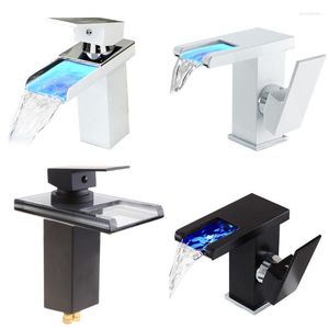 Robinets de lavabo de salle de bain P82D LED robinet de cuisine cascade bec bassin haut de gamme corps en laiton massif