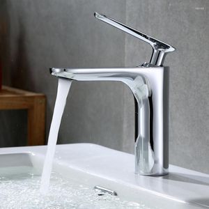 Grifos de lavabo de baño Simple Copper Single Agument y Free Basin Freucet El Washbasin para el hogar