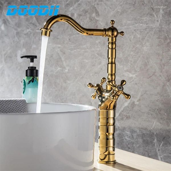 Robinets d'évier de salle de bain Titanium Gold Retro Style Faucet Basin Brass Double poignée Mur Mourissé Mur et Cold Water