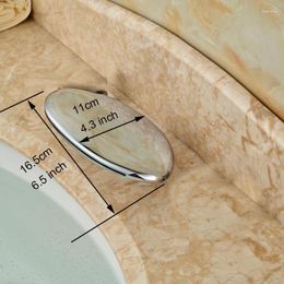 Robinets de lavabo de salle de bain Vidric Classic LED Robinet de baignoire à bec cascade à double poignée Robinets de lavabo montés sur le pont