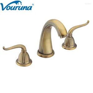 Robinets de lavabo de salle de bain Vouruna en gros leviers doubles 8 pouces en laiton antique / robinet golden répandu