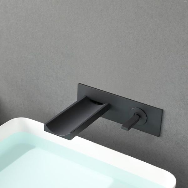 Grifos de lavabo de baño Cascada Latón de lujo Montado en la pared Grifo de agua fría Mezclador de lavabo Grifo 1 manija Baño