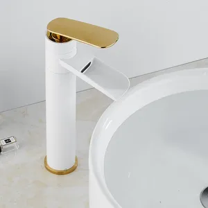 Wastafelkranen Wit/Zwart Goud Wastafel Kraan Massief Messing Mengkraan Koud Enkele Handgreep Badrandcombinaties Toilet Waterval Type Kraan