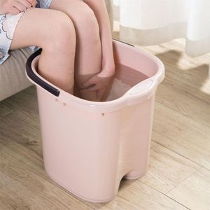 Lavabos de salle de bains Grand seau en plastique Baignoire à pieds Lavabo Seaux à linge Seau à eau portable avec poignée 230617