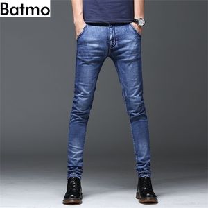 Batmo arrivée jeans slim décontractés de haute qualité pour hommes, pantalons crayon, skinny Z004 210716