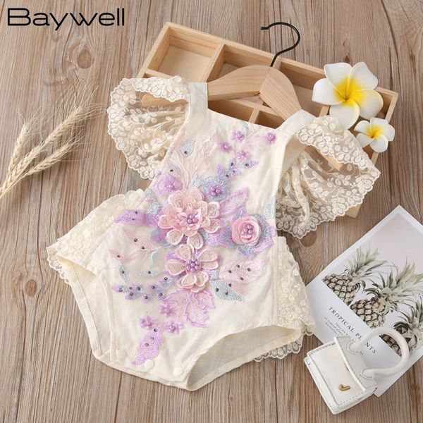 Baywell Infant bébé fille Net Yarn Flying Sleeves Lace Bodys de perle brodé Sweetless Backless White Jumps combinaisons d'été 240507