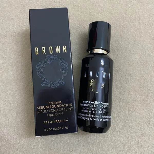 BB Brown Brand Foundation Primer Foundation de sérum intensif 30 ml FACE FACE MAVEAU BEAUTY PRIMER SPF 40 ARRÉPRÉE DURANTS ARRÉE AFFAIRE COSMÉTIQUE DE BEAUTÉ COSMÉTIQUE DE HAUTE QUALITÉ