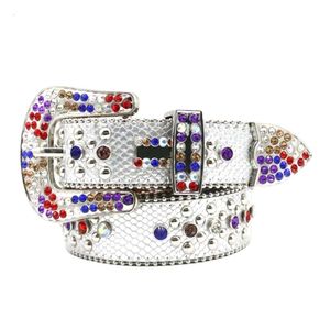 BB Simon Belt Designer Top Quality Fashion Classic Colorant Match Men Femmes Femmes Luxury Belt Retro aiguille Rétro ceintures Crystal Diamond