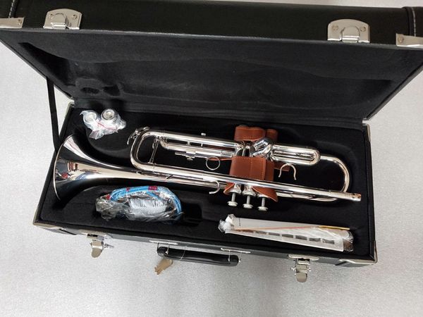 Trompeta Bb YTR-2335S Alta calidad Chapado en plata B Trompeta profesional plana Instrumentos musicales superiores Trompeta de latón Bugle