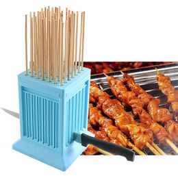 Accesorios de herramientas para barbacoa Máquina para hacer brochetas de carne para barbacoa, hilo para carne, máquina para pinchos de cordero, 49 agujeros, herramientas para pinchos, máquina para pinchos de tofu, parrilla, accesorios para barbacoa 230404