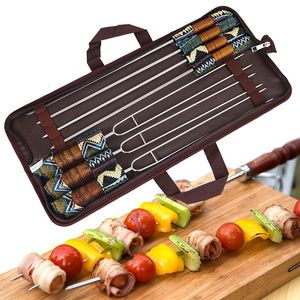 Accesorios para herramientas de barbacoa Pincho para barbacoa al aire libre Juego de 7 piezas Barbacoa de acero inoxidable Mango de madera Palos Pinchos para parrilla de barbacoa con bolsa de almacenamiento Camp Picnic Tool 230712