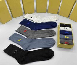 BBR Mens Sock Middle Tube Combed Cotton Middle Tube Business Socks 90 Cotton Antibacterial Sweatabsorbent en Deodorant A Box of 1784218