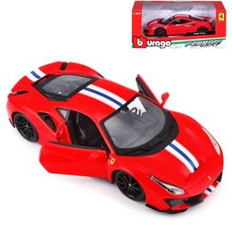 BBURAGO 1 24 488 PISTA STRADALE ALLIAGE Véhicule de luxe Diecast Modèle Collection de jouets Gift 240407