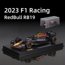 Bburago 1 43 Racing RB19 Die Vehicles de fundición Fórmula Fórmula de carreras Juguetes Acrílico Box 240516