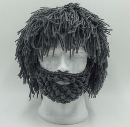 BBYES Cool Gifts Chapeaux de barbe tricotés à la main, casquettes chaudes d'Halloween, bonnets de fête amusants pour scientifique fou Caveman hommes femmes, nouvel hiver S4819212