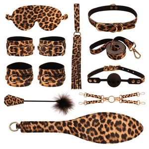BDSM Bondage Kits Lederen Restraint Set Handboeien Kraag Speeltjes Voor Vrouwen Koppels Volwassen Spel