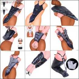 BDSM Bondage Pierna / Brazo Carpeta Detrás de la espalda Chaqueta recta SM Cuero Armbinder Restricción Esclavo Guante bloqueable con correas para los hombros L230518