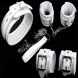 BDSM Fetish Cuir Sponge Dog Collar Slave Slave Hand Trip Cuffs Bondage Contrraintes Lockable dans les jeux pour adultes pour Couples2013365